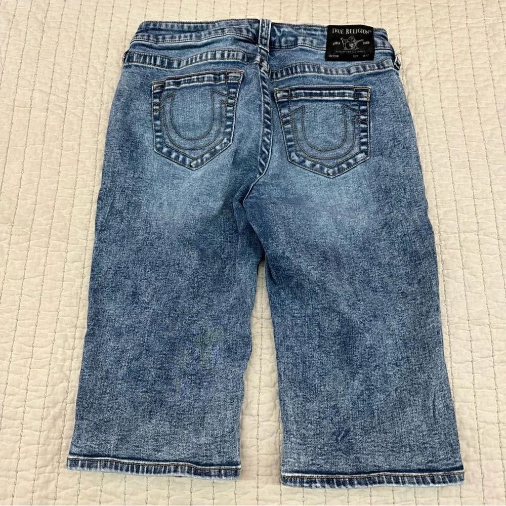 True Religion Riley Shorts - Picture 2 of 10